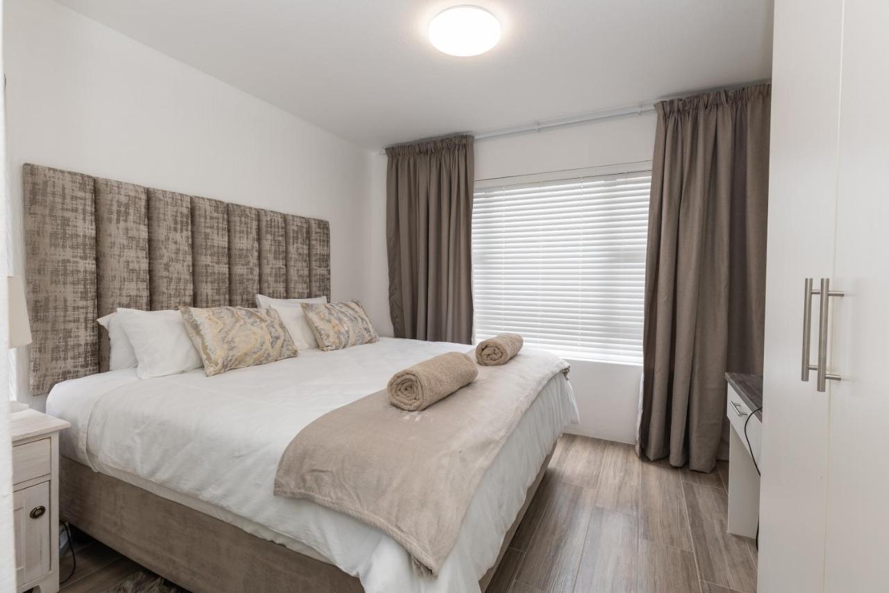 67 The Shades - Luxury Apartment In Umhlanga - Airconditioning Throughout And Inverter Durban Exterior foto