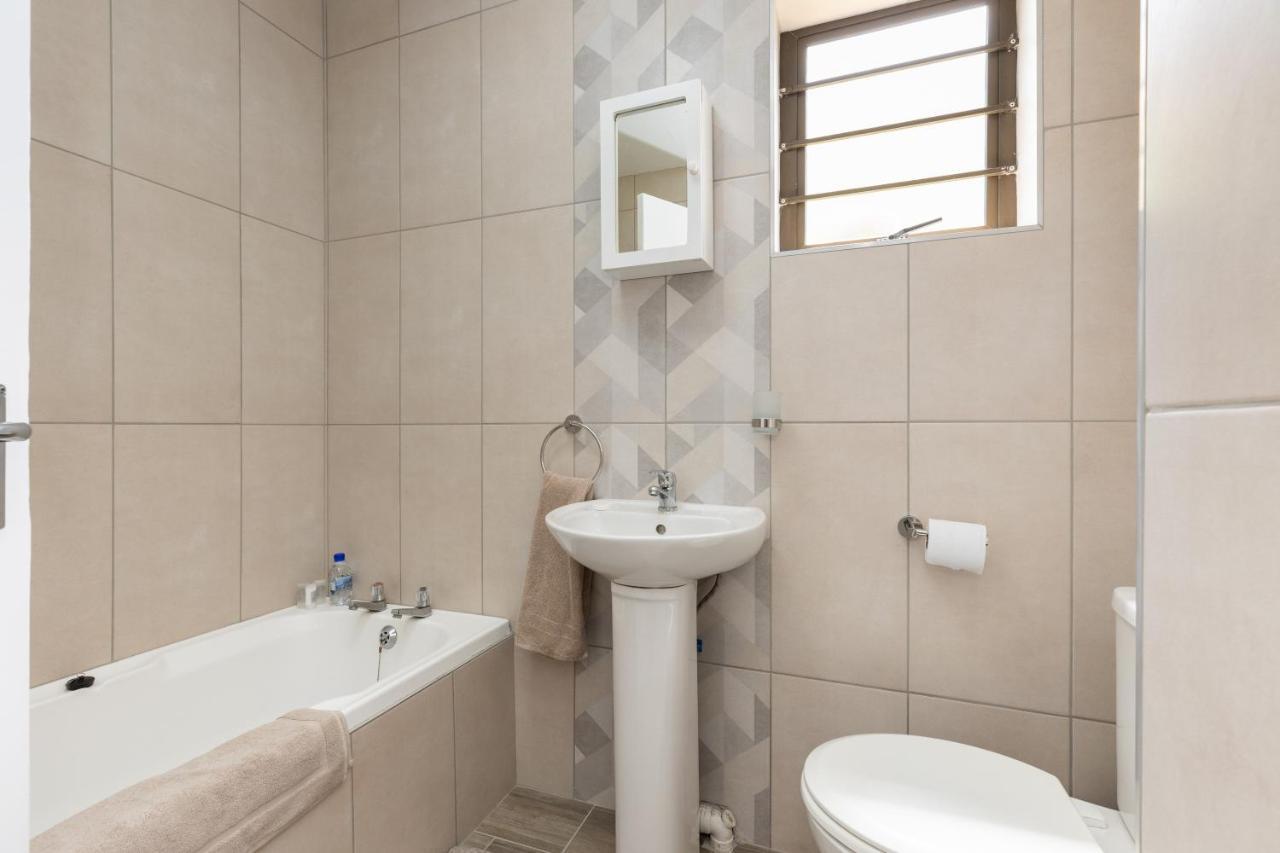 67 The Shades - Luxury Apartment In Umhlanga - Airconditioning Throughout And Inverter Durban Exterior foto